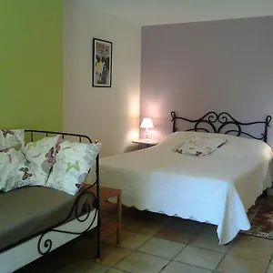 https://chambres-dhotes-les-douves.midi-pyreneeshotels.com